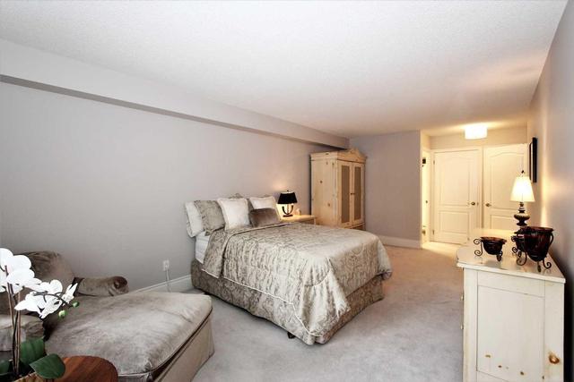 201 - 75 York Mills Rd, Condo with 2 bedrooms, 2 bathrooms and 2 parking in Toronto ON | Image 6
