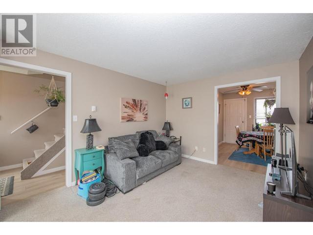 4990 - 25 Avenue Unit# 3, House attached with 2 bedrooms, 1 bathrooms and 2 parking in Vernon BC | Image 8