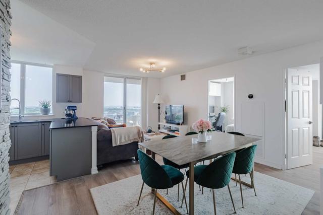 1405 - 1369 Bloor St W, Condo with 2 bedrooms, 2 bathrooms and 1 parking in Toronto ON | Image 1