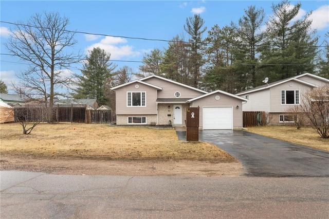 63 Fred Street, House detached with 4 bedrooms, 2 bathrooms and 4 parking in Petawawa ON | Image 25