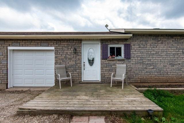 742582 4b Sideroad, House detached with 4 bedrooms, 3 bathrooms and 12 parking in Chatsworth ON | Card Image