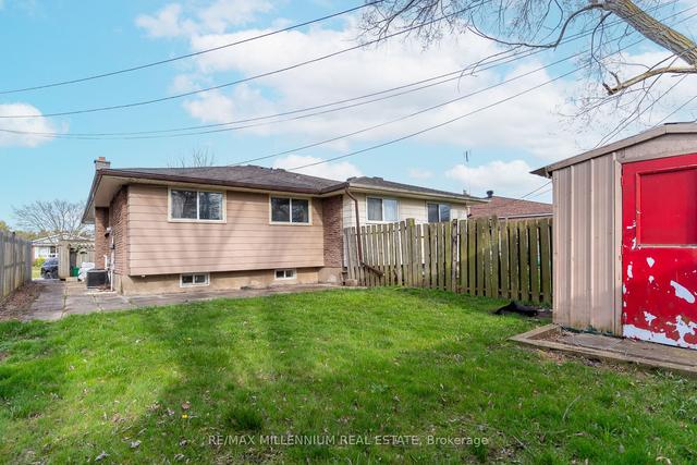 8419 Lamont Ave W, House semidetached with 5 bedrooms, 2 bathrooms and 4 parking in Niagara Falls ON | Image 22