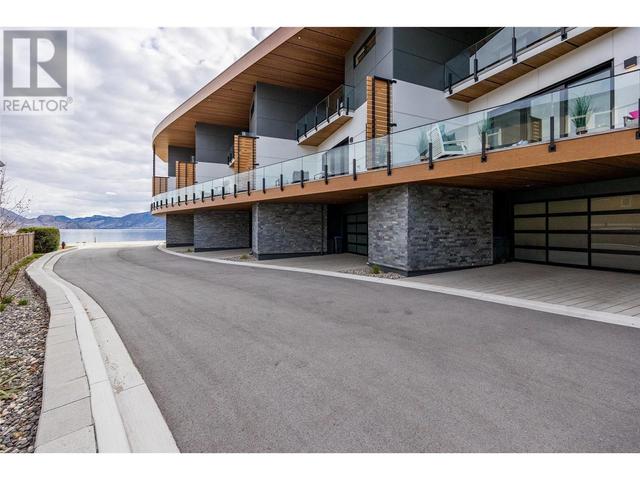5 - 4364 Beach Avenue, House attached with 2 bedrooms, 2 bathrooms and 3 parking in Peachland BC | Image 56