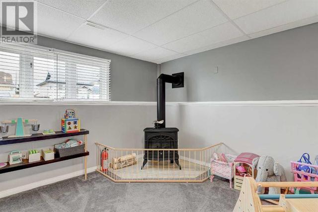 9749 93 Street, House detached with 5 bedrooms, 2 bathrooms and 4 parking in Wembley AB | Image 23