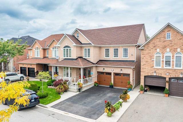 11 Hibiscus Crt, House detached with 4 bedrooms, 5 bathrooms and 6 parking in Brampton ON | Image 33