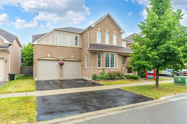 6 Peacock Cres, House detached with 5 bedrooms, 5 bathrooms and 6 parking in Ajax ON | Image 1