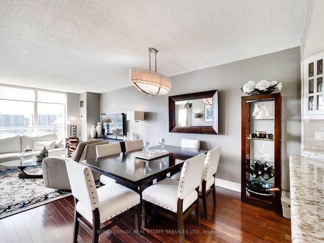 804 - 205 Wynford Dr, Condo with 2 bedrooms, 2 bathrooms and 1 parking in Toronto ON | Image 3