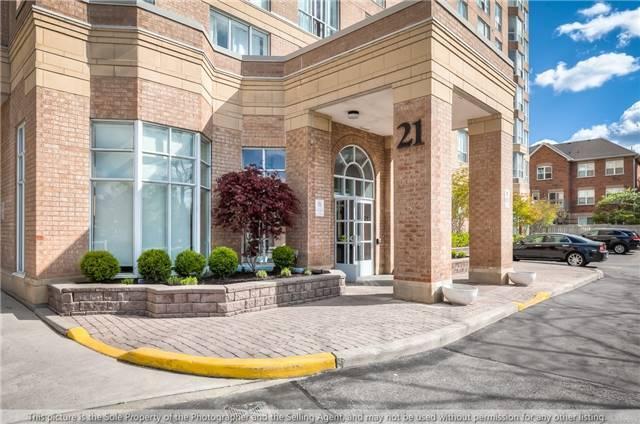 Ph3 - 21 Overlea Blvd, Condo with 2 bedrooms, 2 bathrooms and 1 parking in Toronto ON | Image 1