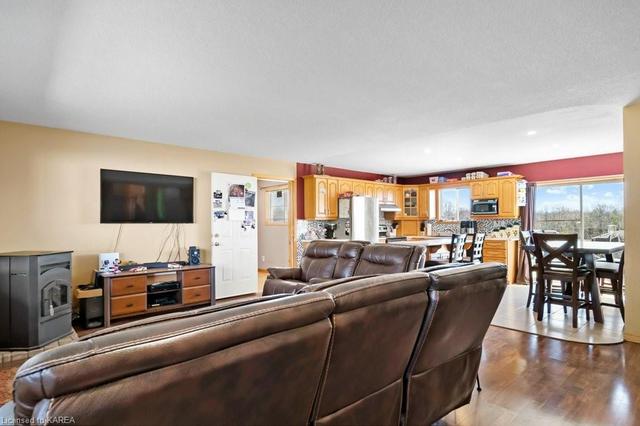 4785 Petworth Road, House detached with 3 bedrooms, 3 bathrooms and 8 parking in South Frontenac ON | Image 45