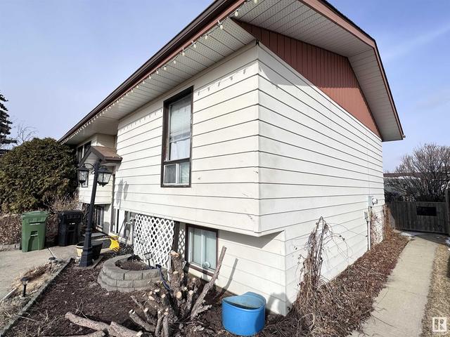 10371 109 Av, House detached with 3 bedrooms, 2 bathrooms and null parking in Westlock AB | Image 34