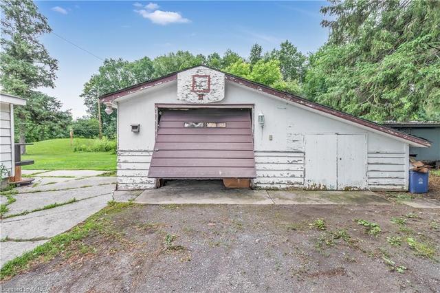 6090 Old 2 Highway, House detached with 2 bedrooms, 1 bathrooms and 7 parking in Tyendinaga ON | Image 24