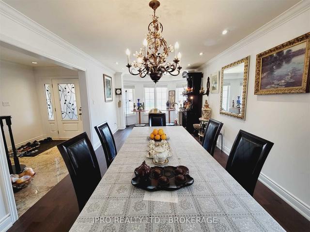 274 Falstaff Ave, House detached with 4 bedrooms, 4 bathrooms and 6 parking in Toronto ON | Image 2