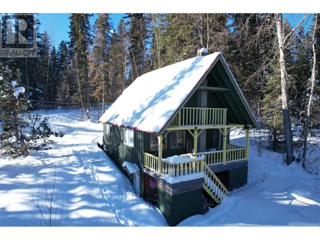 2288 Eagle Creek Road, Home with 2 bedrooms, 1 bathrooms and null parking in Cariboo H BC | Image 17