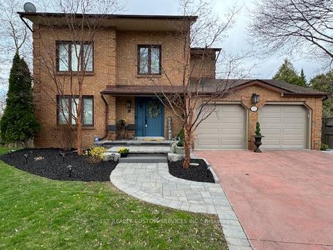 383 Ellesmere Crt S, House detached with 4 bedrooms, 4 bathrooms and 6 parking in Oshawa ON | Card Image