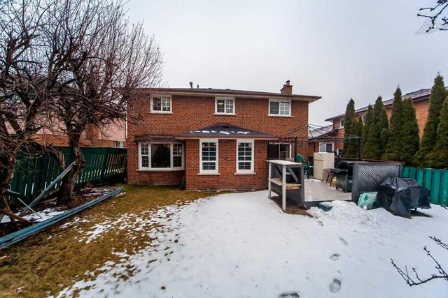 522 Mcleod Cres, House detached with 4 bedrooms, 4 bathrooms and 4 parking in Pickering ON | Image 20