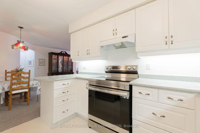 402 - 1387 Bayview Ave, Condo with 2 bedrooms, 2 bathrooms and 1 parking in Toronto ON | Image 40