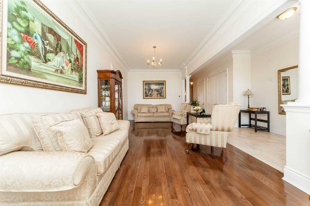 81 Isaiah Dr, House detached with 3 bedrooms, 4 bathrooms and 4 parking in Vaughan ON | Image 37