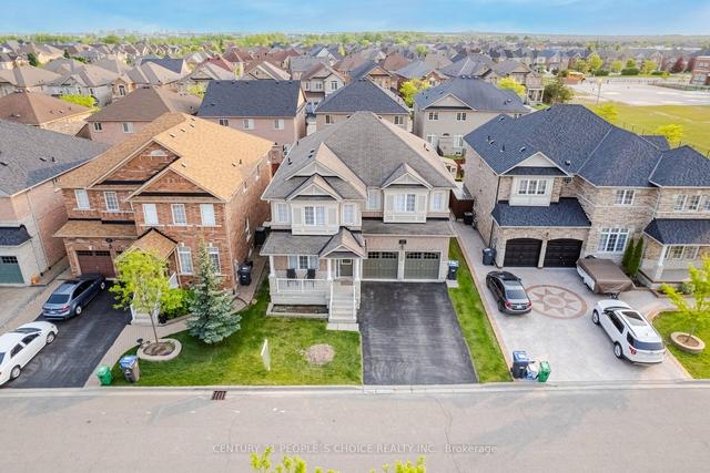 19 Dovehaven Cres, House detached with 4 bedrooms, 4 bathrooms and 6 parking in Brampton ON | Image 33