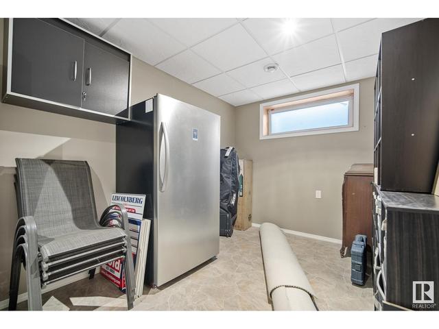 1112 36 Av Nw, House detached with 3 bedrooms, 3 bathrooms and null parking in Edmonton AB | Image 35