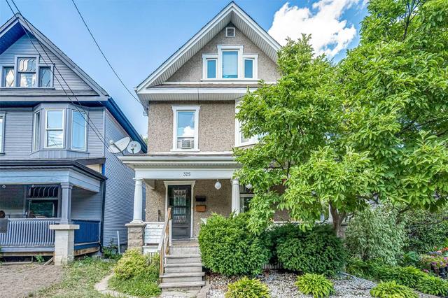 325 Cumberland Ave, House detached with 5 bedrooms, 2 bathrooms and 0 parking in Hamilton ON | Image 1