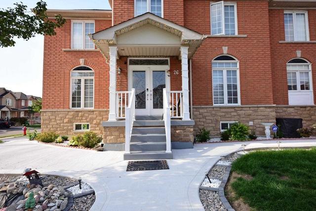 26 Wallaby Way, House detached with 5 bedrooms, 5 bathrooms and 6 parking in Brampton ON | Image 1