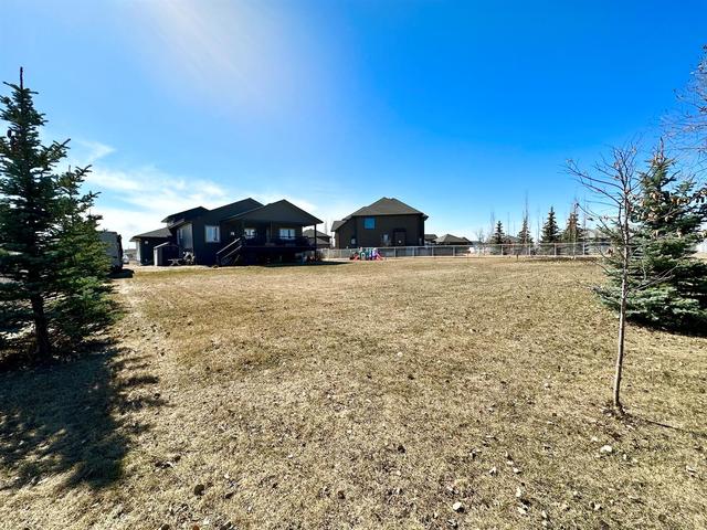 7726 - covington Way, House detached with 5 bedrooms, 3 bathrooms and 8 parking in Grande Prairie County No. 1 AB | Image 3