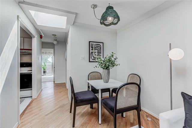 2112 Queen St E, Condo with 1 bedrooms, 1 bathrooms and 2 parking in Toronto ON | Image 14