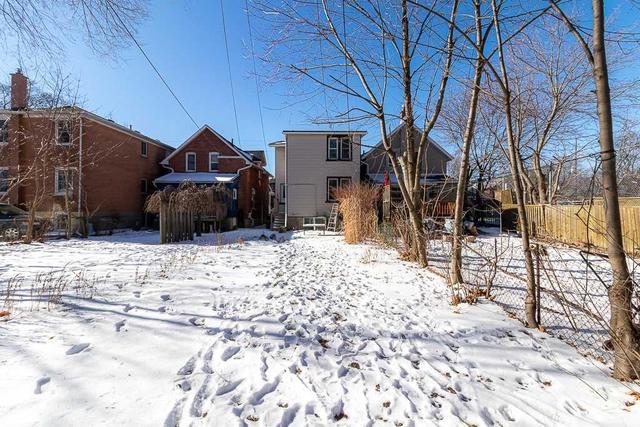 93 Seventh St, House detached with 4 bedrooms, 2 bathrooms and 1 parking in Toronto ON | Image 11