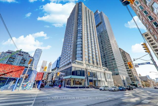 3112 - 155 Yorkville Ave, Condo with 0 bedrooms, 1 bathrooms and 0 parking in Toronto ON | Image 12