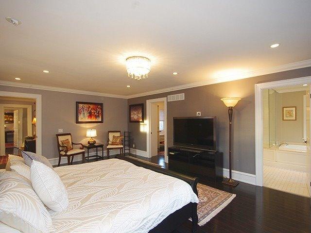 11 Euclid St, House detached with 7 bedrooms, 8 bathrooms and 7 parking in Markham ON | Image 31