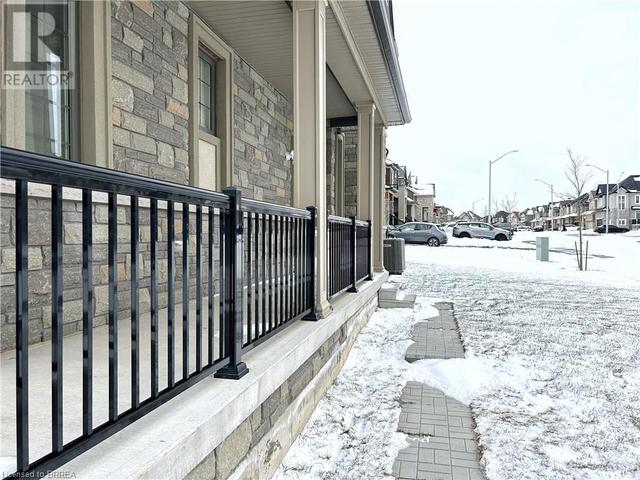 21 Doug Foulds Way Unit# Lower Level, Condo with 2 bedrooms, 1 bathrooms and 1 parking in Brant ON | Image 2