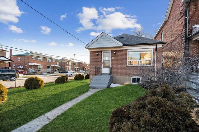 2 Ravenal St, House detached with 2 bedrooms, 1 bathrooms and 4 parking in Toronto ON | Image 12