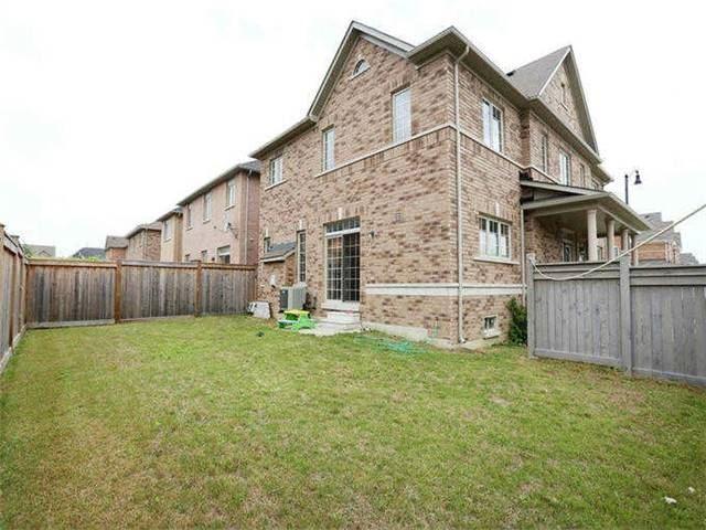 41 Sleightholme Cres, House detached with 4 bedrooms, 3 bathrooms and 2 parking in Brampton ON | Image 19