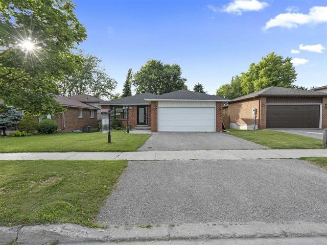 38 Northgate Dr, House detached with 3 bedrooms, 2 bathrooms and 4 parking in Bradford West Gwillimbury ON | Image 33