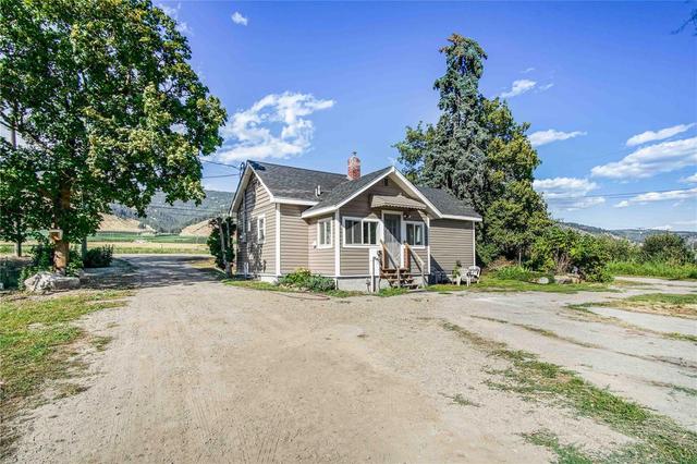 7206 6 Highway, House detached with 1 bedrooms, 2 bathrooms and null parking in Coldstream BC | Image 22