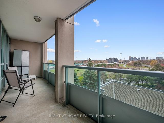 612 - 17 Barberry Pl, Condo with 1 bedrooms, 2 bathrooms and 1 parking in Toronto ON | Image 6