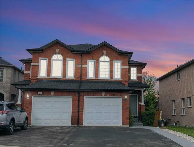 505 Cottagers Green Dr, House semidetached with 3 bedrooms, 3 bathrooms and 3 parking in Mississauga ON | Card Image