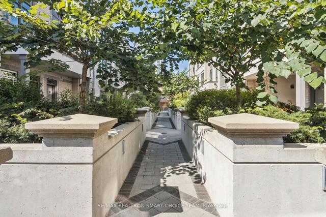 3 - 52 Holmes Ave, Townhouse with 2 bedrooms, 2 bathrooms and 1 parking in Toronto ON | Image 33