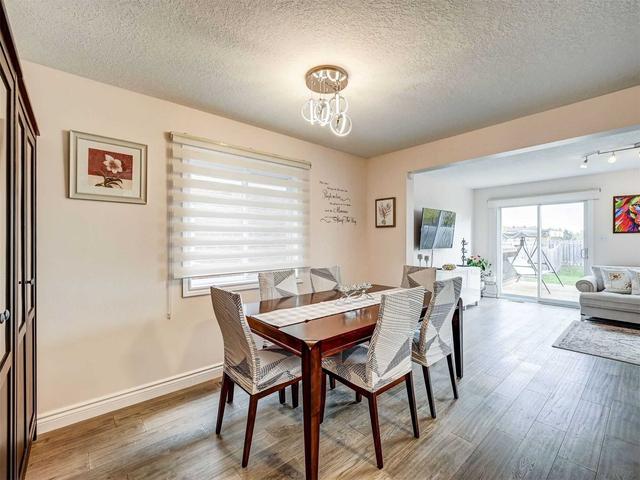 454 Bronco Cres, House attached with 3 bedrooms, 4 bathrooms and 3 parking in Waterloo ON | Image 37