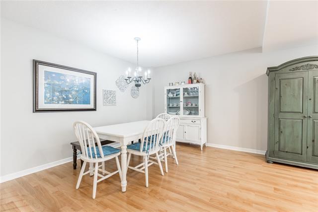 20 - 530 Falgarwood Dr, Townhouse with 3 bedrooms, 3 bathrooms and 1 parking in Oakville ON | Image 3