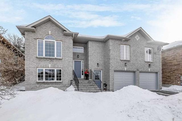 30 Dove Cres, House detached with 4 bedrooms, 4 bathrooms and 4 parking in Barrie ON | Image 12