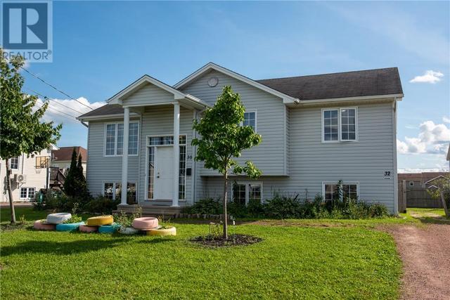 30 Eleonore, House detached with 5 bedrooms, 2 bathrooms and null parking in Dieppe NB | Card Image