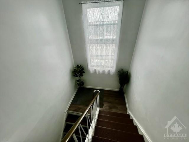 stairway with large window | Image 9