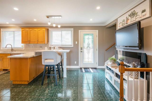 37 Maple Park Dr, House detached with 2 bedrooms, 3 bathrooms and 5 parking in Welland ON | Image 37