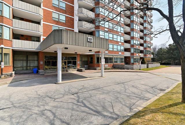 404 - 121 Ling Rd, Condo with 2 bedrooms, 3 bathrooms and 1 parking in Toronto ON | Image 12