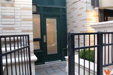101 - 35 Hayden St, Condo with 1 bedrooms, 1 bathrooms and null parking in Toronto ON | Image 9