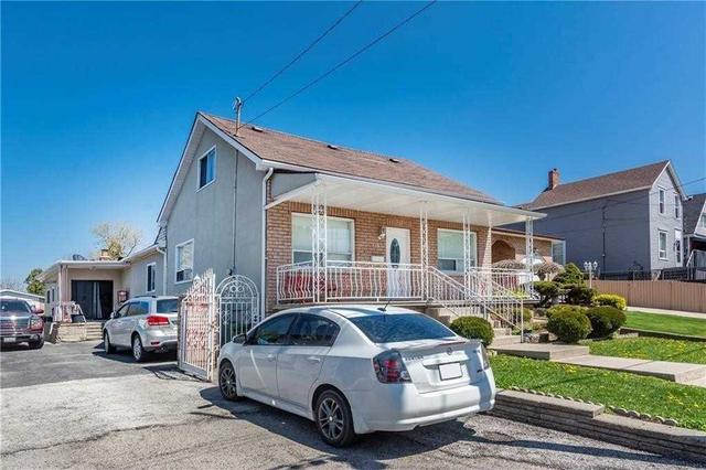 139 Wood St E, House detached with 4 bedrooms, 3 bathrooms and 10 parking in Hamilton ON | Image 15
