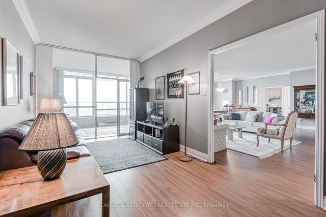 lph16 - 7805 Bayview Ave, Condo with 3 bedrooms, 3 bathrooms and 2 parking in Markham ON | Image 11