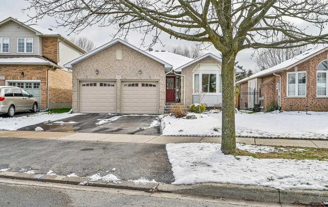 13 Wabbokish Crt, House detached with 2 bedrooms, 2 bathrooms and 4 parking in Clarington ON | Image 12