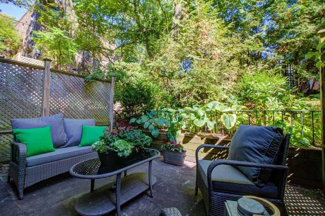 Th 2 - 16 Balmy Ave, Townhouse with 3 bedrooms, 2 bathrooms and 1 parking in Toronto ON | Image 18